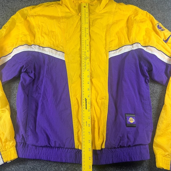 Los Angeles Lakers Windbreaker Jacket Mens Small Yellow Nike Basketball Team NBA - Picture 5 of 14